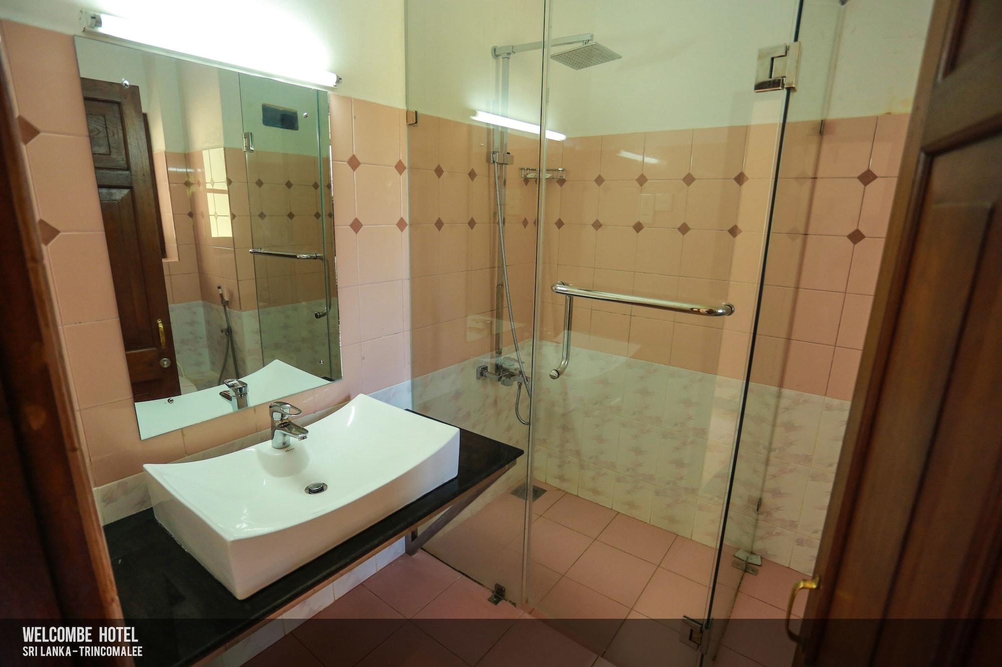 Welcombe Hotel Trincomalee Exterior foto
