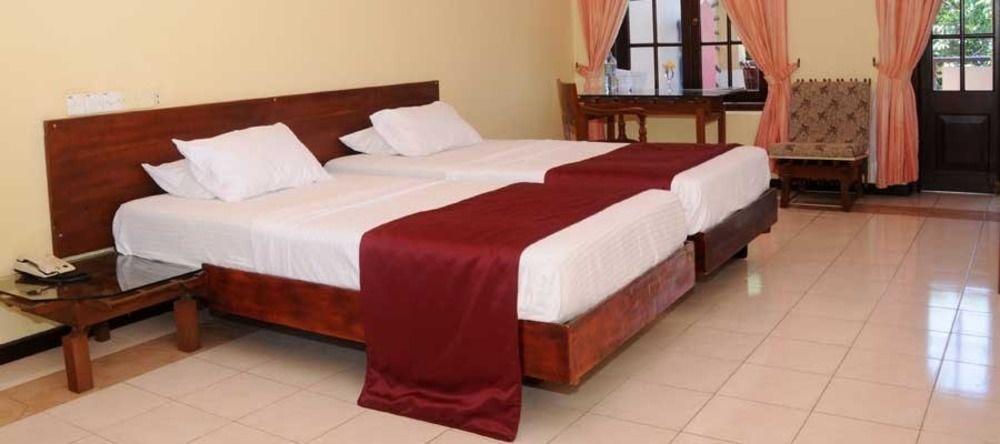 Welcombe Hotel Trincomalee Exterior foto